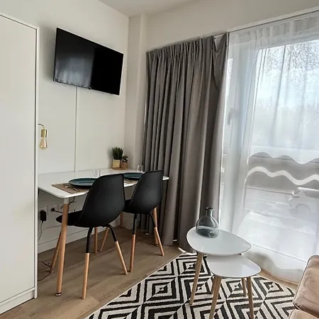 Apartment Le Pixie : Studio Moderne - Acces Facile Aeroport *